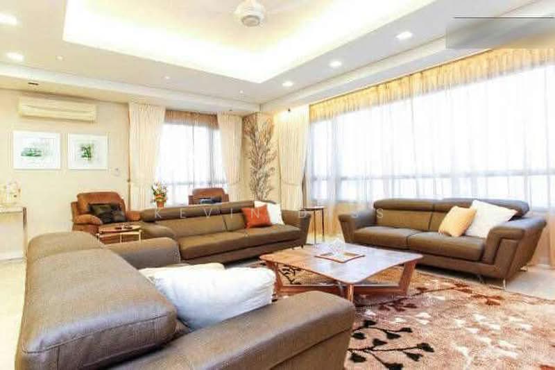 Servis Apartment untuk Dijual di The Capsquare Residences - Kevin Dass - Living Room - PropertyGuru.com.my