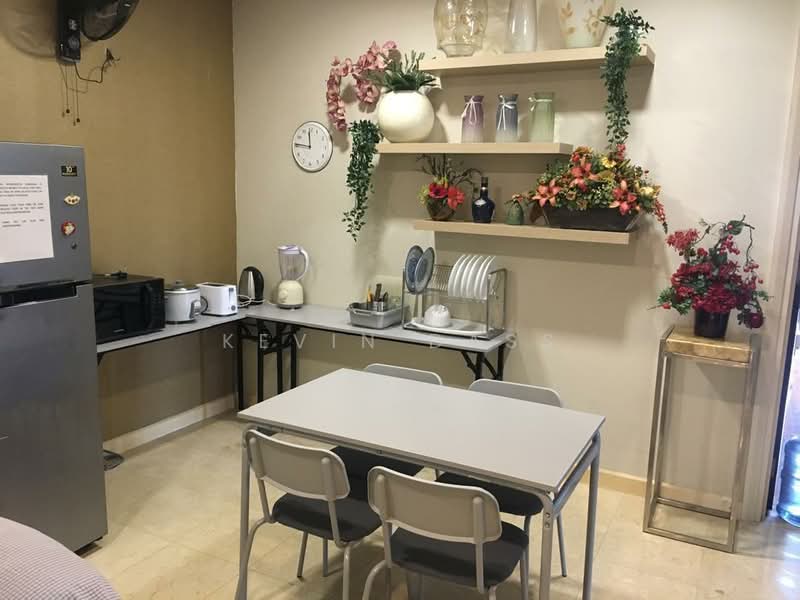 Servis Apartment untuk Dijual di The Capsquare Residences - Kevin Dass - Kitchen - PropertyGuru.com.my