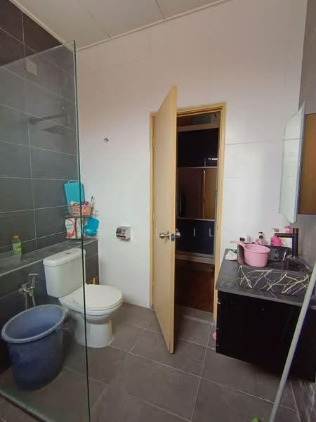 2-storey Terraced House for Sale in Setia Damai (Setia Alam) - Nor Laili - Bathroom - PropertyGuru.com.my