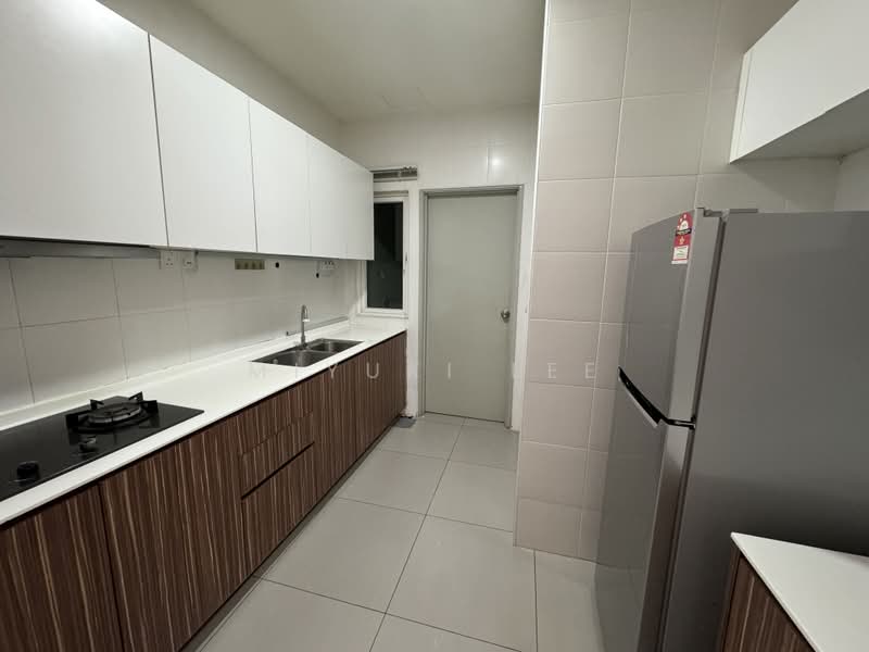 Service Residence for Rent at Seasons Amara Larkin - Miyuki Lee - Kitchen - PropertyGuru.com.my