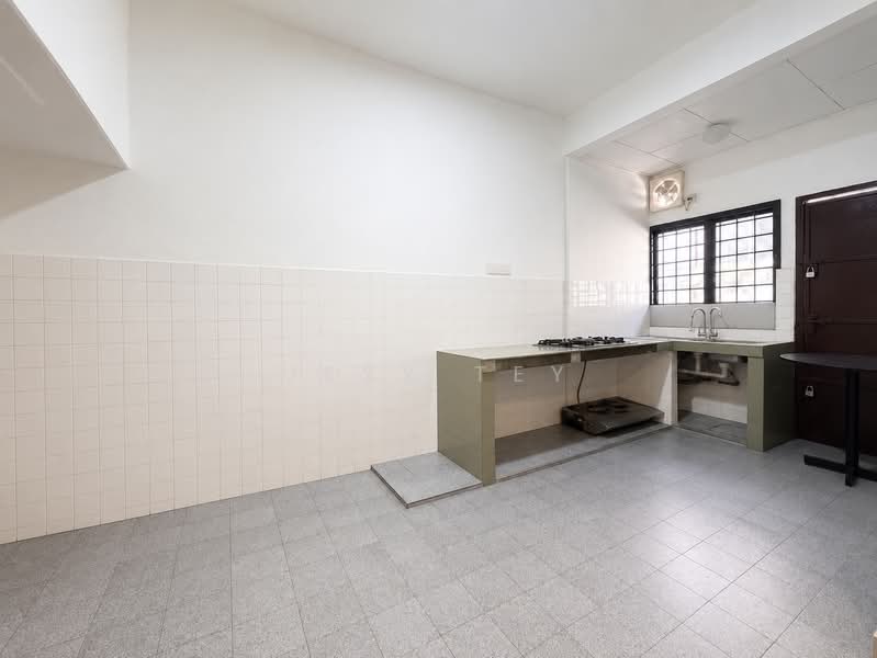 2-storey Terraced House for Rent in Taman Tasek (Johor Bahru) - Jesy Tey - Kitchen - PropertyGuru.com.my