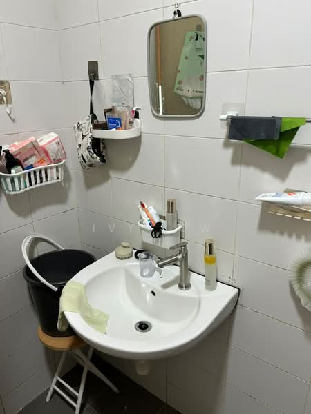 Service Residence for Sale at Palazio - Ivy Low - Bathroom - PropertyGuru.com.my