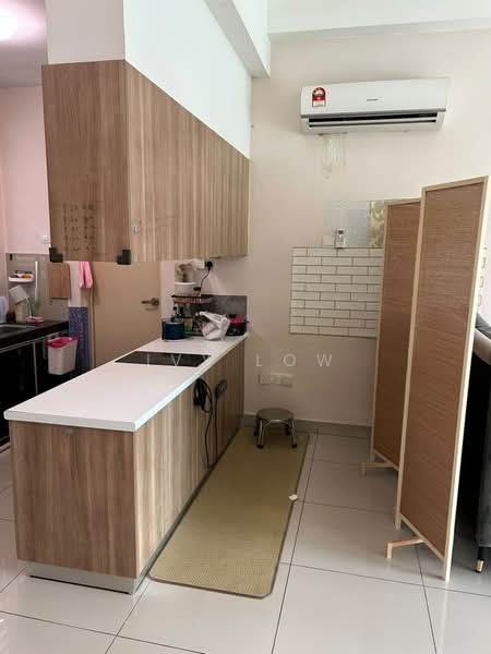 Service Residence for Sale at Palazio - Ivy Low - Kitchen - PropertyGuru.com.my