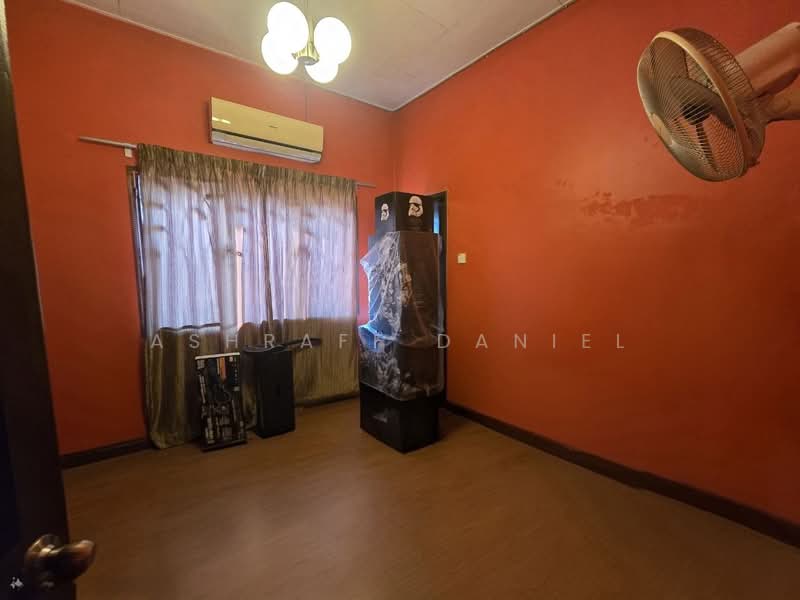 2-storey Terraced House for Sale in Seksyen 23 (Shah Alam) - Ashraff Daniel - PropertyGuru.com.my