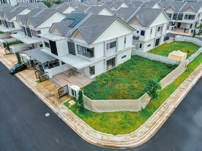Semi-Detached House for Sale in Cyberjaya (Selangor) - Kamil Ghazali - Exterior - PropertyGuru.com.my