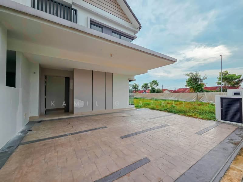 Semi-Detached House for Sale in Cyberjaya (Selangor) - Kamil Ghazali - Exterior - PropertyGuru.com.my