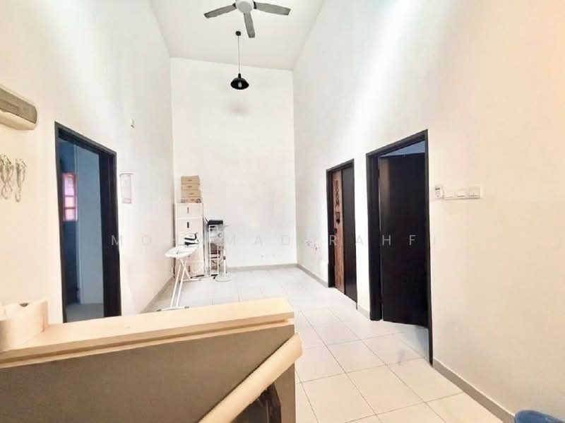2-storey Terraced House for Sale in Taman Bukit Tiram (Ulu Tiram) - Mohamad Rahfi - Interior - PropertyGuru.com.my
