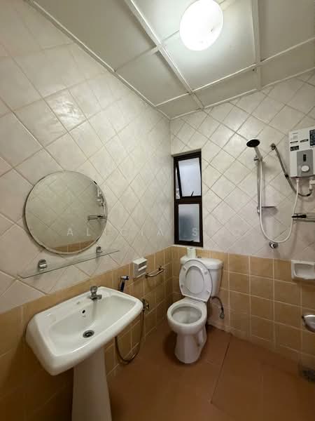 Condominium for Rent at Armanee - Alicia Soo - Bathroom - PropertyGuru.com.my