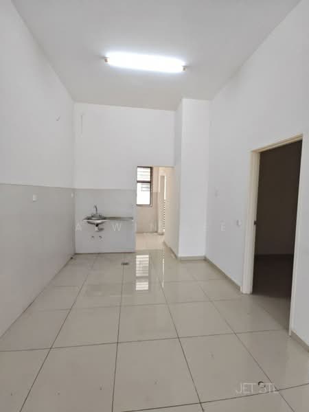 Rumah Teres 3 Tingkat untuk Dijual di Setia Alam (Selangor) - Alwin Lee - Kitchen - PropertyGuru.com.my