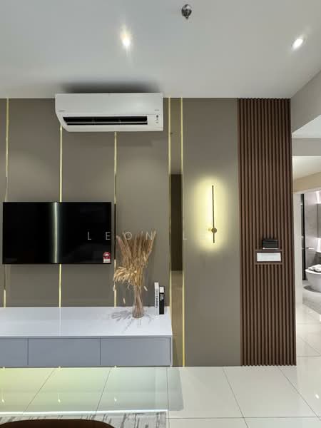 Servis Apartment untuk Dijual di Golden Crown Residence - Leon Lee - Living Room - PropertyGuru.com.my