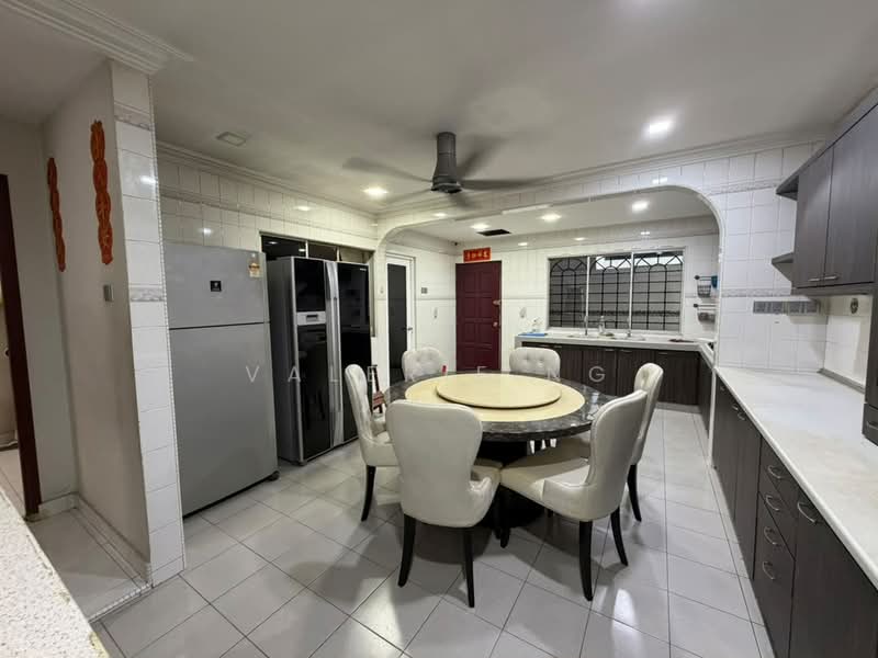 Rumah Teres 2 Tingkat untuk Dijual di Taman Sri Bintang (Kepong) - Valerie Ng - Kitchen - PropertyGuru.com.my