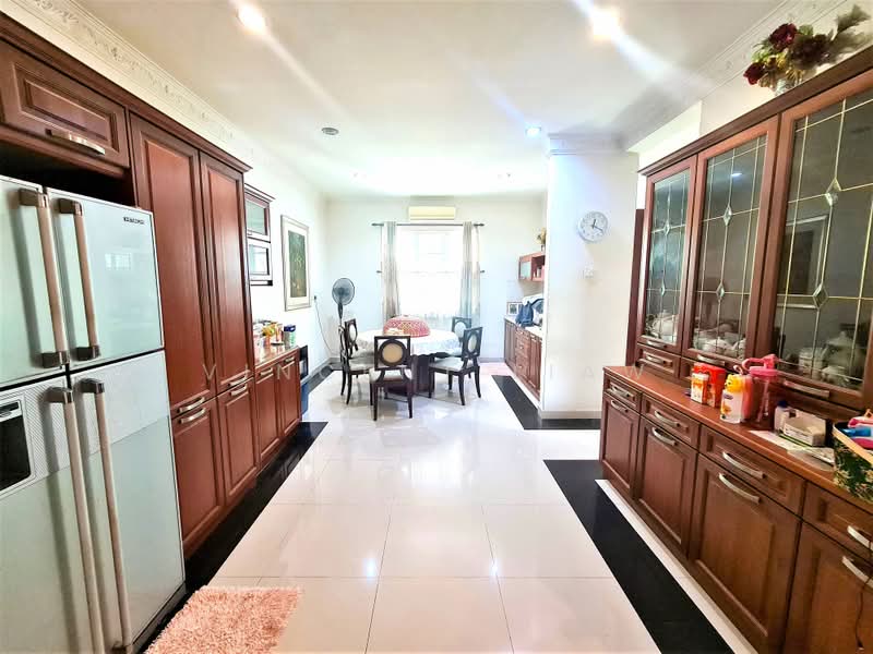 Rumah Banglo untuk Dijual di Seksyen 6 (Kota Damansara) - Vincent Liaw - Dining Room - PropertyGuru.com.my