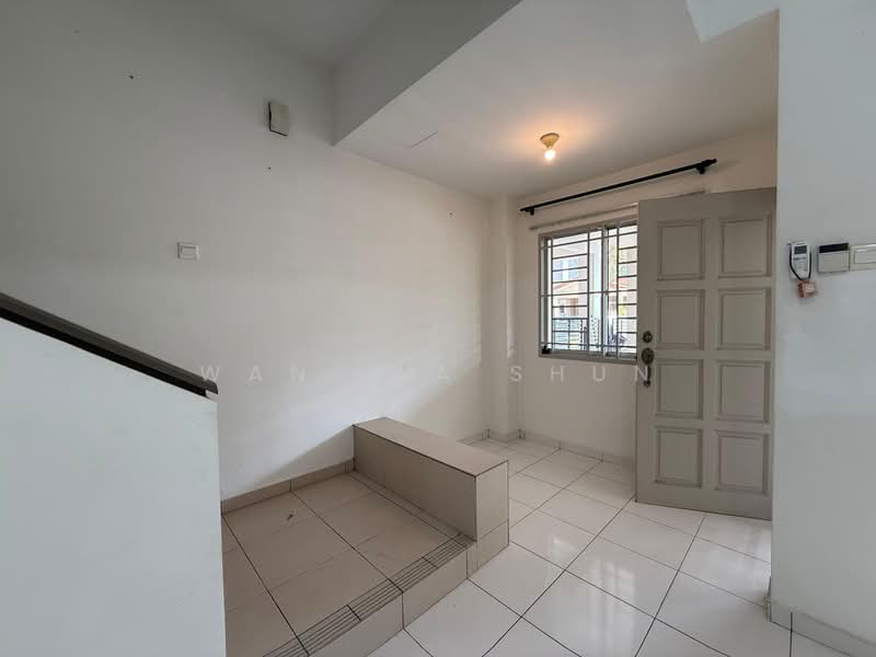 Semi-Detached House for Sale in Setia Alam (Selangor) - Wan Jia Shun - Entrance - PropertyGuru.com.my