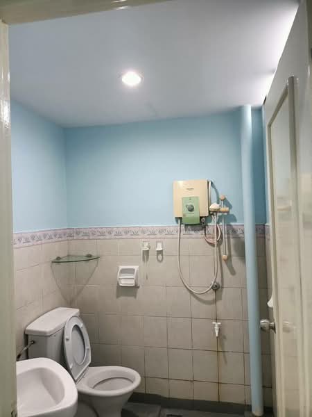 Pangsapuri untuk Disewa di Lake View Suites - SJ CHAN - PropertyGuru.com.my