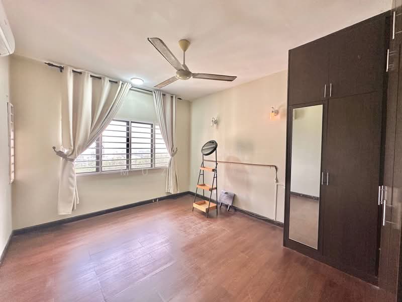 Pangsapuri untuk Dijual di Kristal Villa - Muz Hafiz - PropertyGuru.com.my