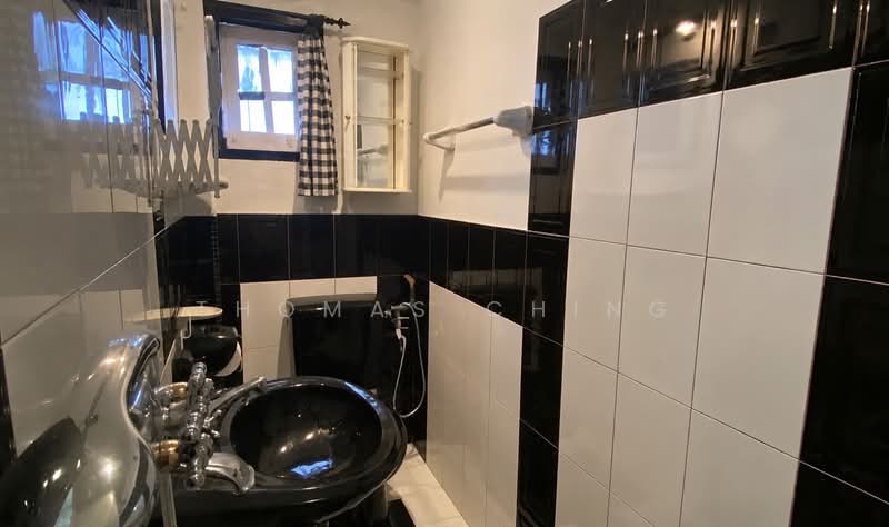 Pangsapuri untuk Dijual di Desa Anthurium - Thomas Ching - Bathroom - PropertyGuru.com.my