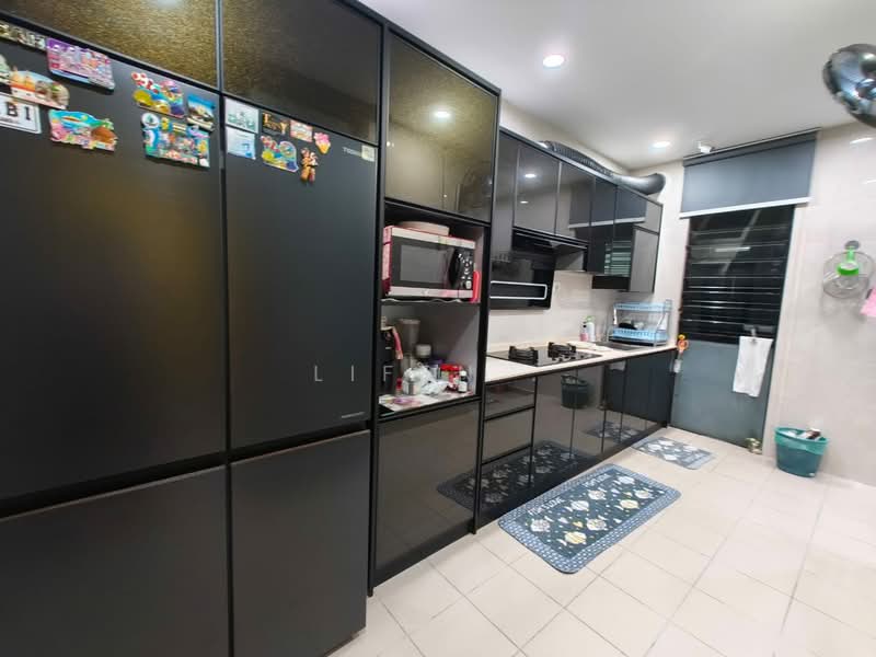 2-storey Terraced House for Sale in Bandar Seri Alam (Masai) - Lifen . - PropertyGuru.com.my