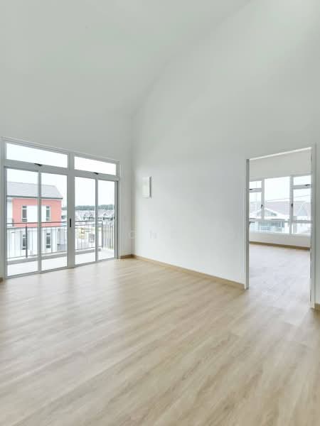 2-storey Terraced House for Sale in Bandar Putra (Kulai) - Ee Fong Toh - Living Room - PropertyGuru.com.my