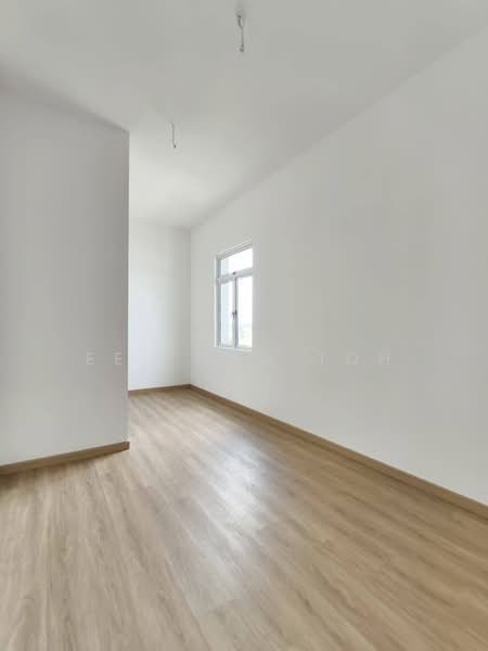 2-storey Terraced House for Sale in Bandar Putra (Kulai) - Ee Fong Toh - Interior - PropertyGuru.com.my