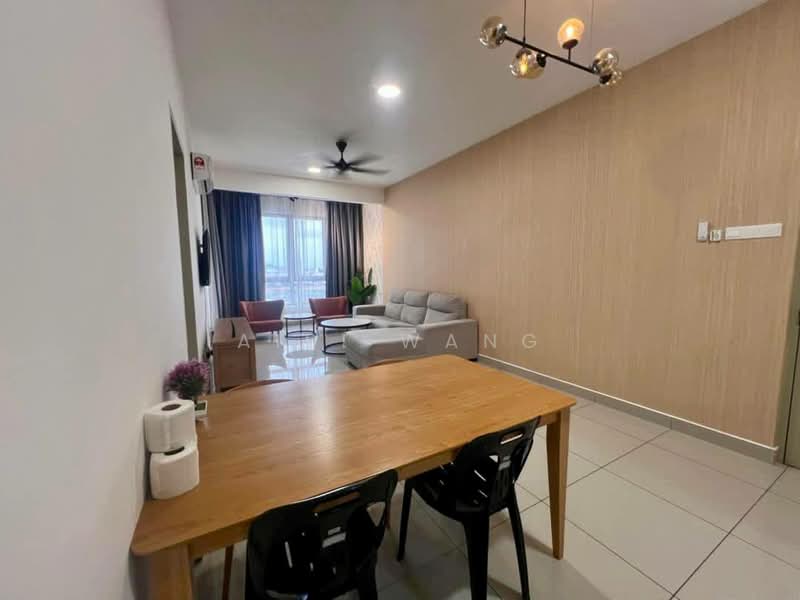 Servis Apartment untuk Dijual di Bali Residences - Aibi Wang - Living Room - PropertyGuru.com.my
