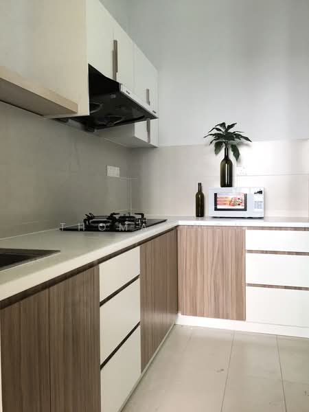 Kondominium untuk Dijual di LaCosta @ Sunway South Quay - Thomas Ngu - Kitchen - PropertyGuru.com.my