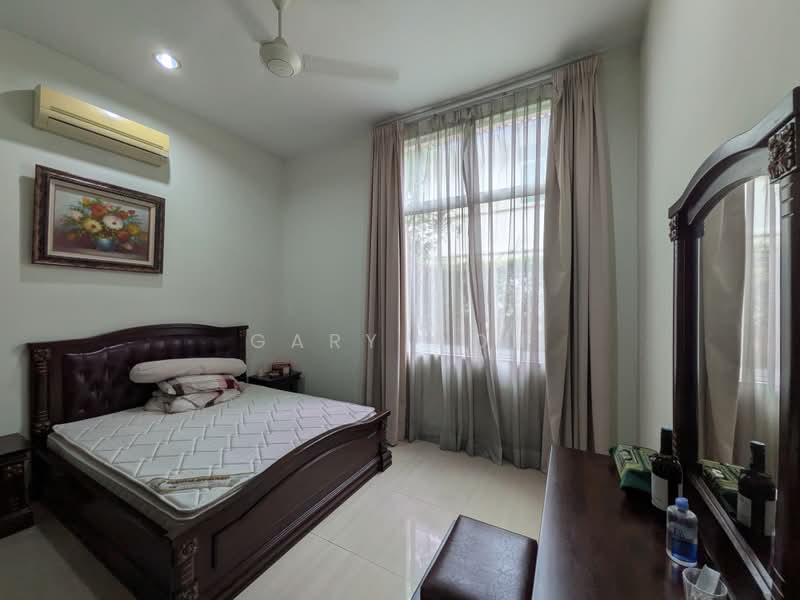 Rumah Berkembar untuk Dijual di Saujana (Selangor) - Gary Goh - Bedroom - PropertyGuru.com.my