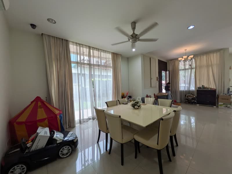 Rumah Berkembar untuk Dijual di Saujana (Selangor) - Gary Goh - PropertyGuru.com.my
