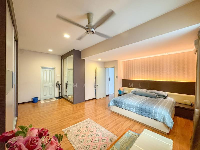 Rumah Berkembar untuk Dijual di Bangi (Selangor) - Luqman Ramli - Bedroom - PropertyGuru.com.my
