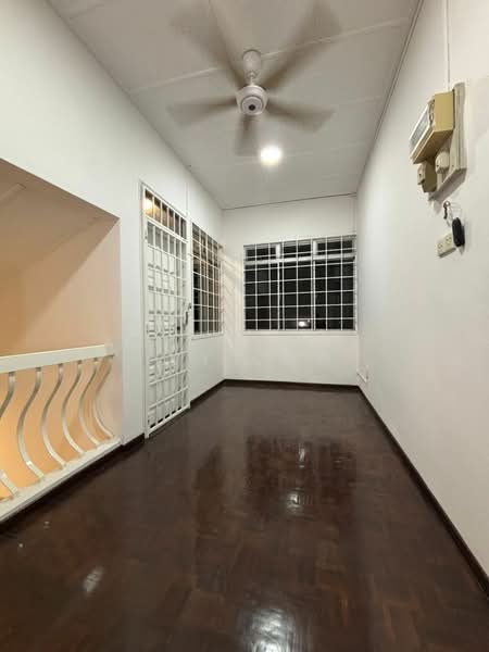 Rumah Berkembar untuk Disewa di Taman Perling (Perling) - Ivy Low - Balcony - PropertyGuru.com.my
