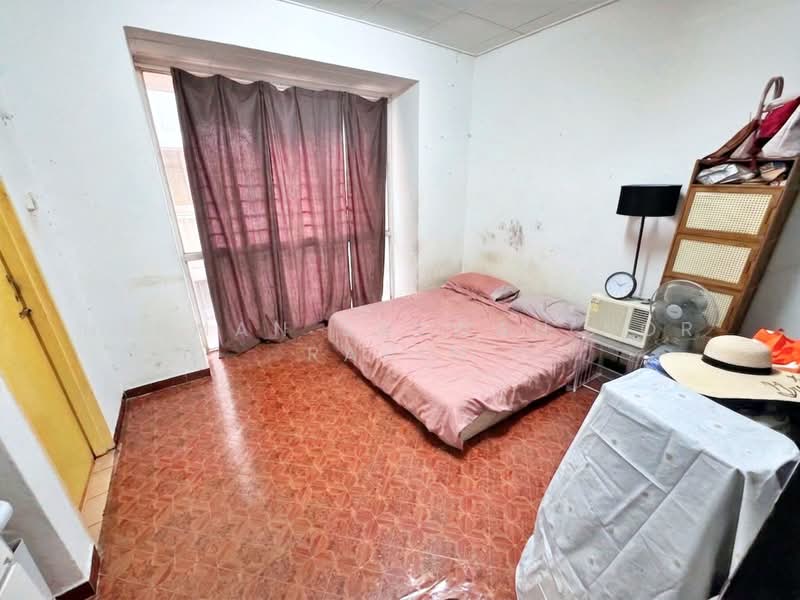 2-storey Terraced House for Sale in Bandar Bukit Mahkota (Bangi) - Herman Sazwan Nor Rahim - Bedroom - PropertyGuru.com.my