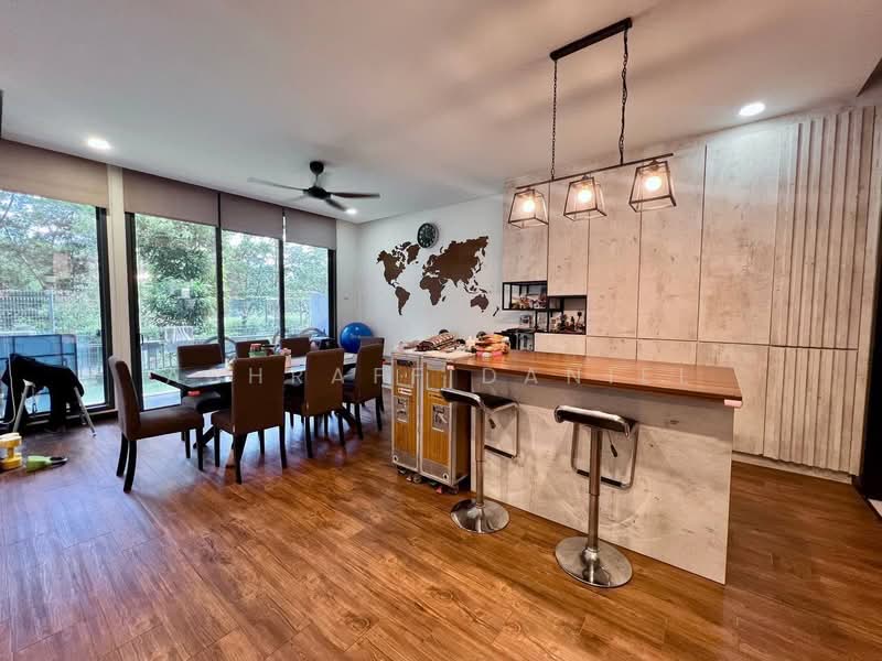 Rumah Teres 3 Tingkat untuk Dijual di Denai Alam (Shah Alam) - Ashraff Daniel - Dining Room - PropertyGuru.com.my