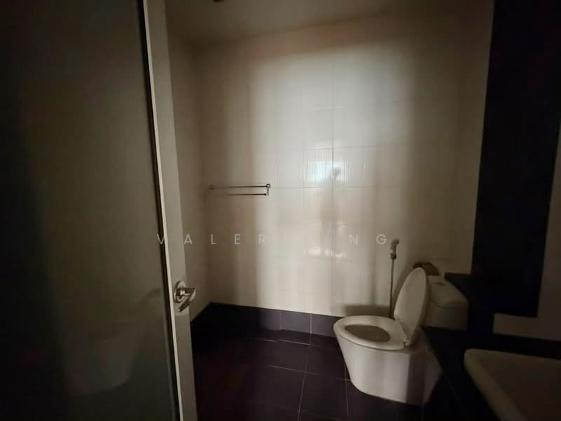 2.5-storey Terraced House for Sale in Bandar Sri Damansara (Selangor) - Valerie Ng - Bathroom - PropertyGuru.com.my