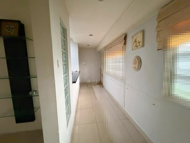 2.5-storey Terraced House for Sale in Bandar Sri Damansara (Selangor) - Valerie Ng - Corridor - PropertyGuru.com.my