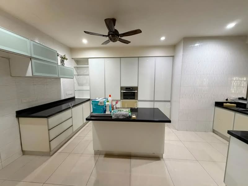2.5-storey Terraced House for Sale in Bandar Sri Damansara (Selangor) - Valerie Ng - Kitchen - PropertyGuru.com.my