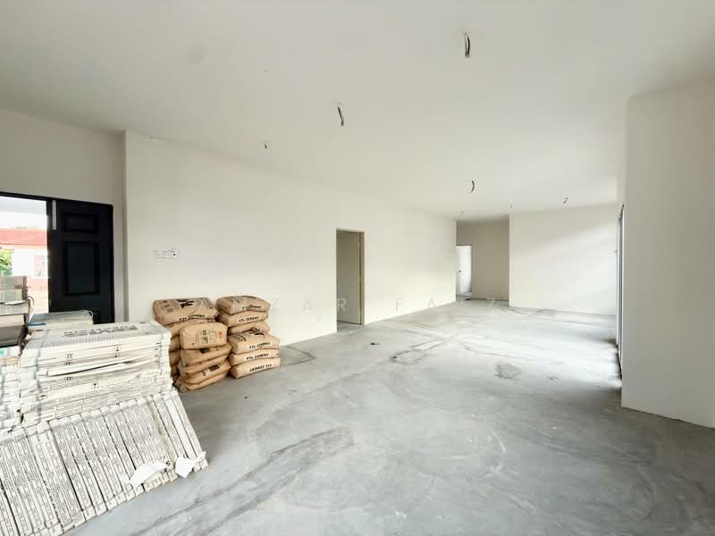 Bungalow for Sale in Bandar Tasik Senangin (Lenggeng) - Amzar Faiz - PropertyGuru.com.my