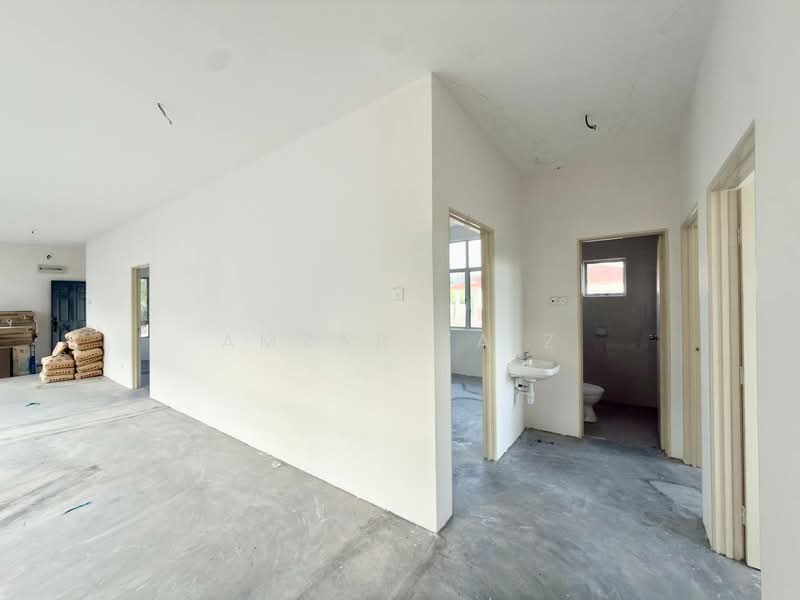 Bungalow for Sale in Bandar Tasik Senangin (Lenggeng) - Amzar Faiz - PropertyGuru.com.my