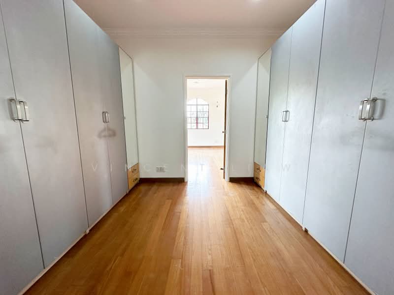 Rumah Banglo untuk Dijual di Seksyen 6 (Kota Damansara) - Vincent Liaw - Corridor - PropertyGuru.com.my