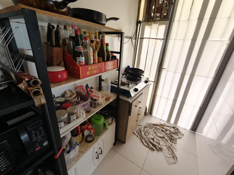 2-storey Terraced House for Sale in Cyberjaya (Selangor) - Mark Lee - Kitchen - PropertyGuru.com.my