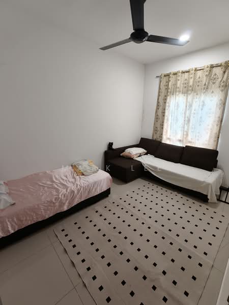 2-storey Terraced House for Sale in Cyberjaya (Selangor) - Mark Lee - Living Room - PropertyGuru.com.my