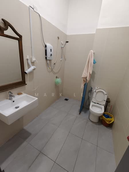2-storey Terraced House for Sale in Cyberjaya (Selangor) - Mark Lee - Bathroom - PropertyGuru.com.my