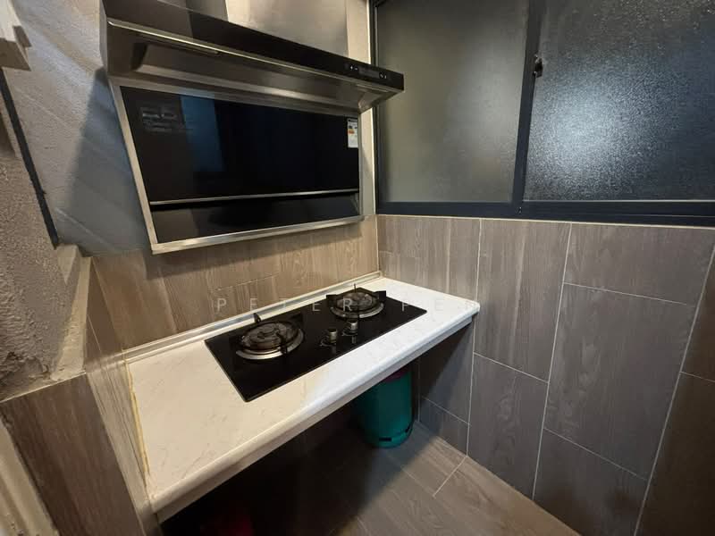 Servis Apartment untuk Disewa di Geo Bukit Rimau - Peter Pen - Kitchen - PropertyGuru.com.my