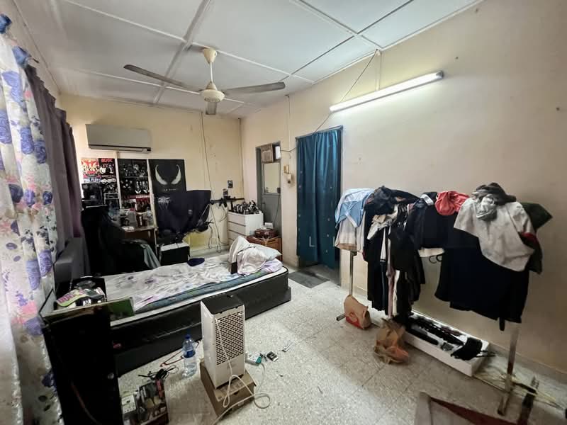 2-storey Terraced House for Sale in Bangsar (Kuala Lumpur) - Joey Lim - Bedroom - PropertyGuru.com.my