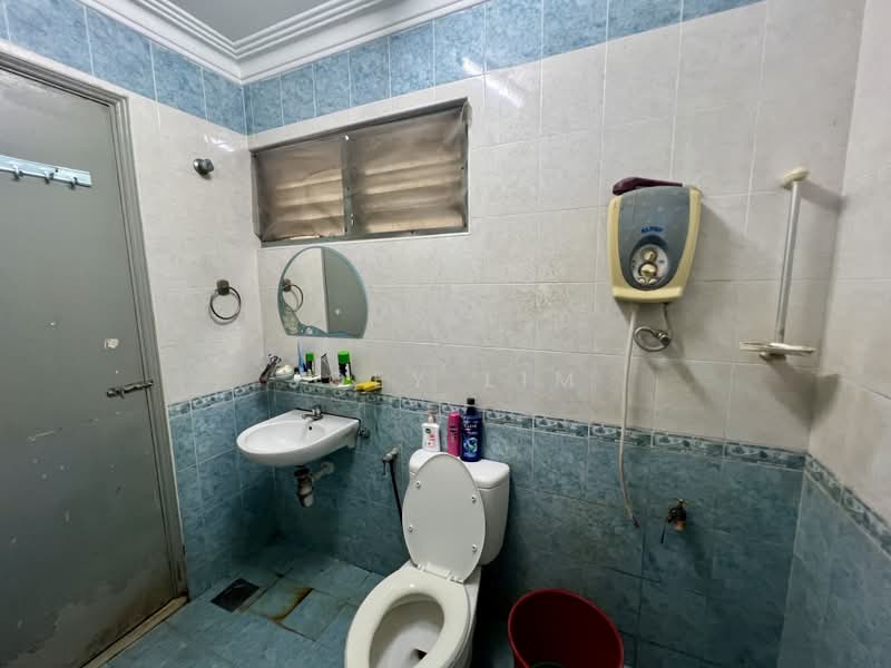 2-storey Terraced House for Sale in Bangsar (Kuala Lumpur) - Joey Lim - Bathroom - PropertyGuru.com.my