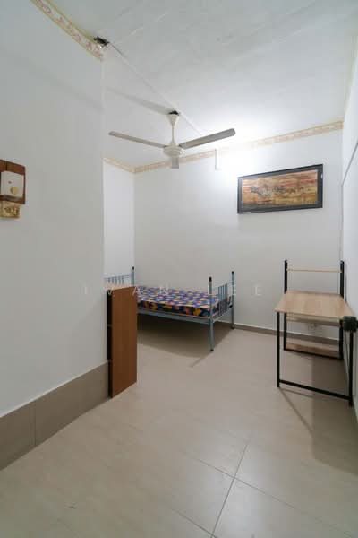 Rumah Teres 2 Tingkat untuk Dijual di Seksyen 19 (Petaling Jaya) - Ivan Lee - Bedroom - PropertyGuru.com.my