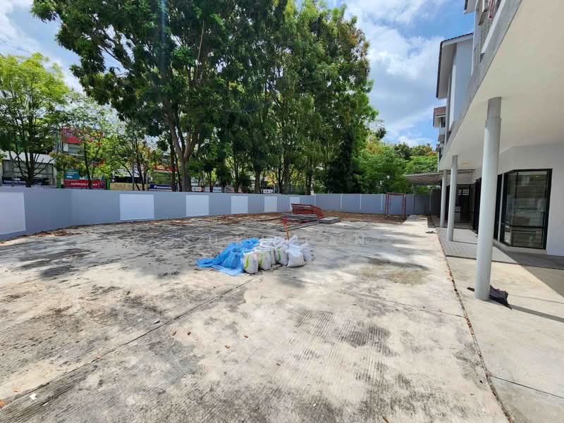3-storey Terraced House for Sale in Lake Fields (Sungai Besi) - Suki Tan - Exterior - PropertyGuru.com.my