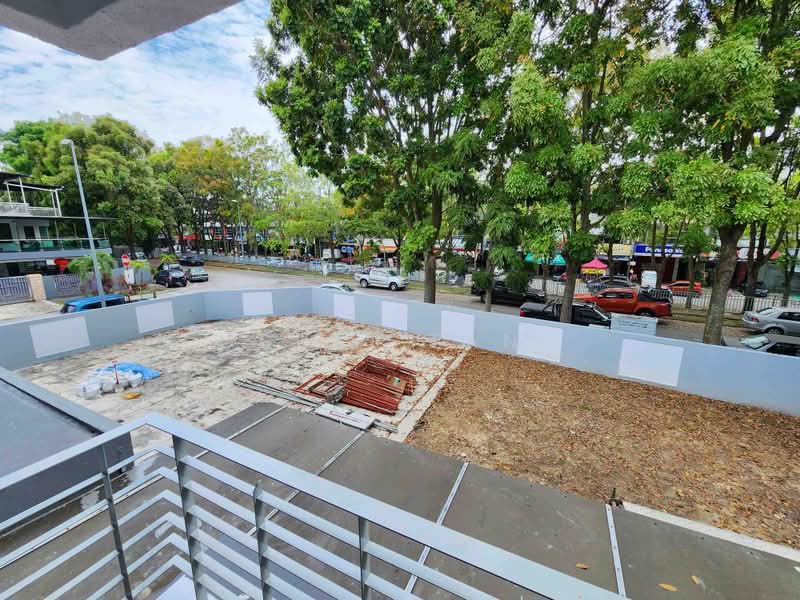 3-storey Terraced House for Sale in Lake Fields (Sungai Besi) - Suki Tan - Exterior - PropertyGuru.com.my