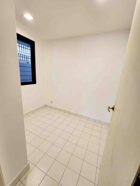 3-storey Terraced House for Sale in Lake Fields (Sungai Besi) - Suki Tan - Interior - PropertyGuru.com.my