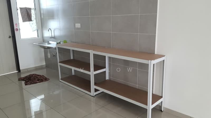 2-storey Terraced House for Rent in Bandar Layangkasa (Pasir Gudang) - Ivy Low - Kitchen - PropertyGuru.com.my