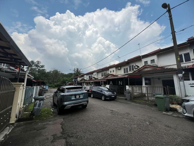 2-storey Terraced House for Rent in Taman Bukit Jaya (Ulu Tiram) - SJ CHAN - Exterior - PropertyGuru.com.my