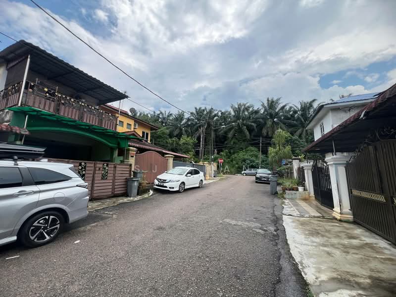 2-storey Terraced House for Rent in Taman Bukit Jaya (Ulu Tiram) - SJ CHAN - Exterior - PropertyGuru.com.my